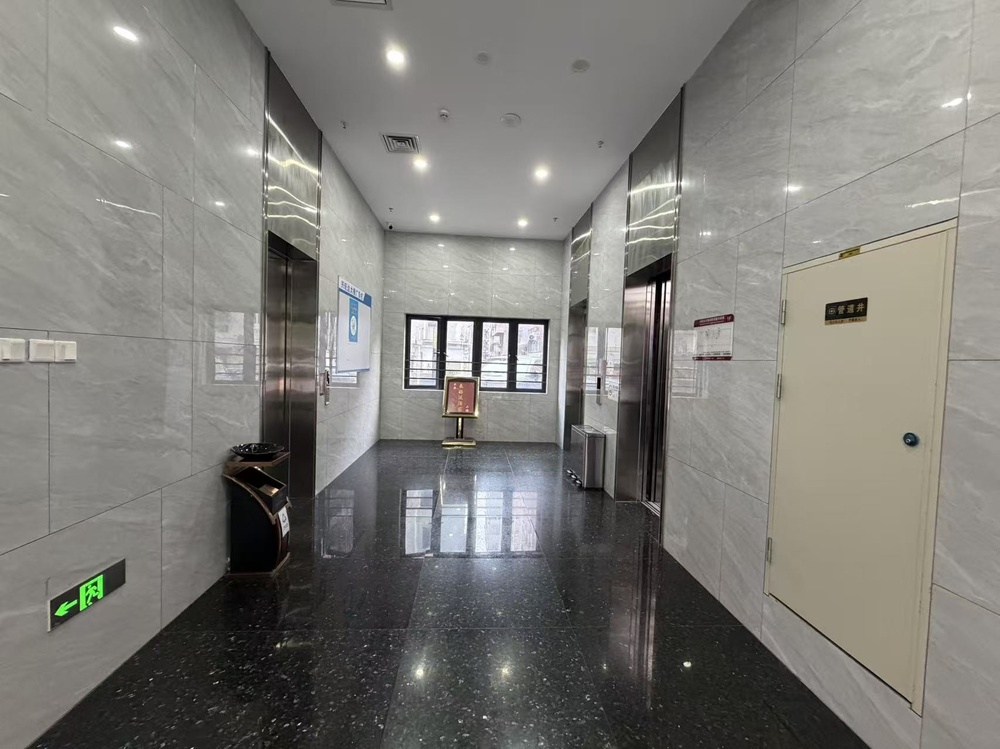 电梯厅1